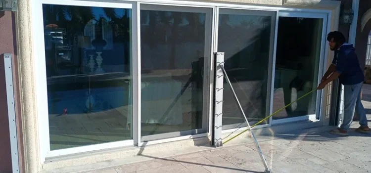 rock-shield-sliding-door-flood-protection-mobile